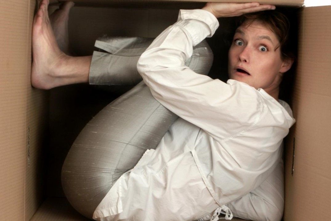 Claustrofobia => Miedo a los Espacios Cerrados Claustrofobia => Miedo a los Espacios Cerrados